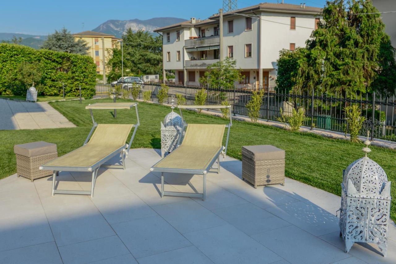Villa Viola-Comoda Villetta A Caprino Veronese Exterior foto